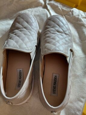Steve Madden Quilted Slip-On Sneakers in Light Beige